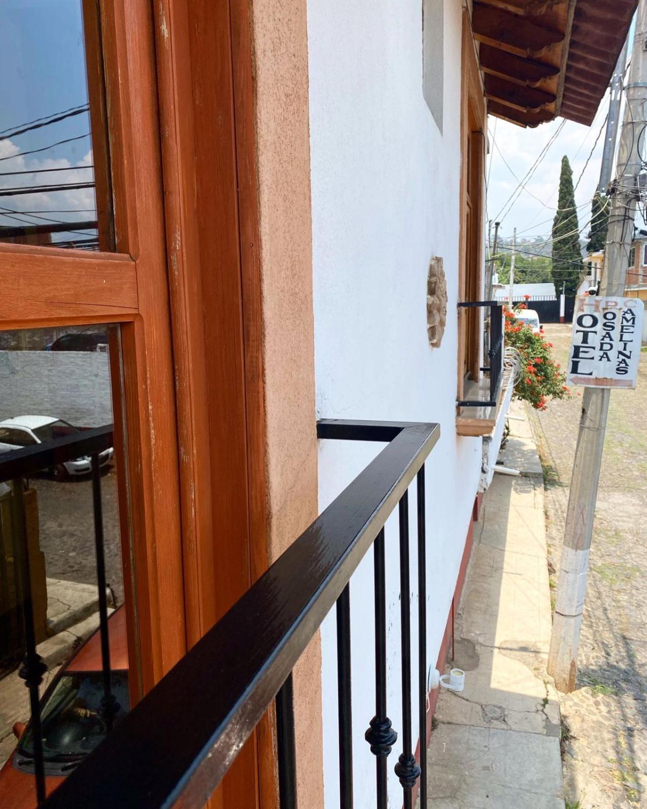 Hotel Posada Camelinas 파츠쿠아로 외부 사진