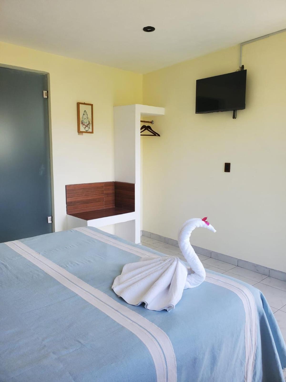 Hotel Posada Camelinas 파츠쿠아로 외부 사진