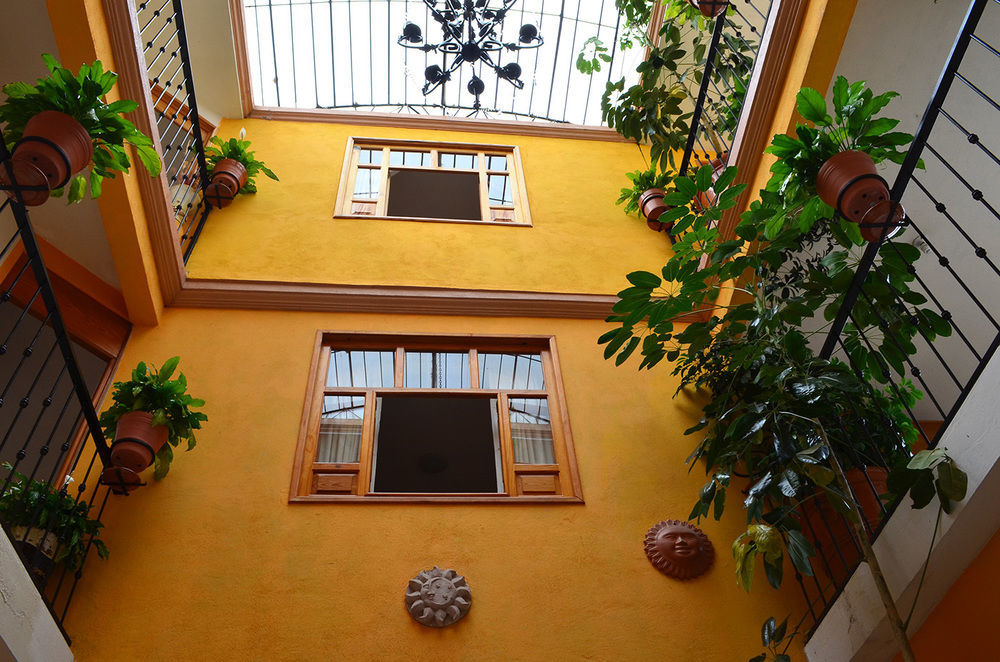 Hotel Posada Camelinas 파츠쿠아로 외부 사진