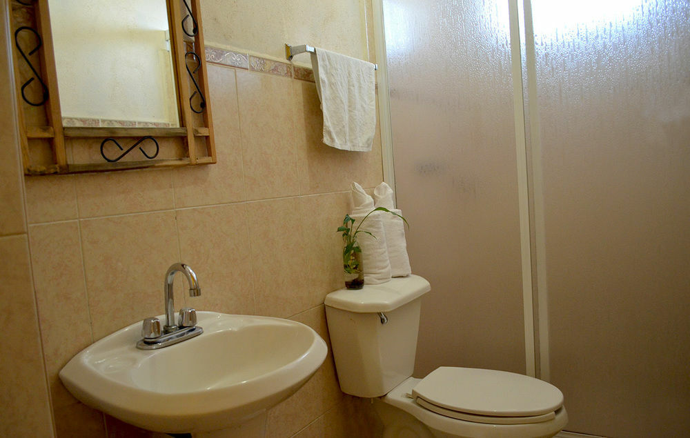Hotel Posada Camelinas 파츠쿠아로 외부 사진