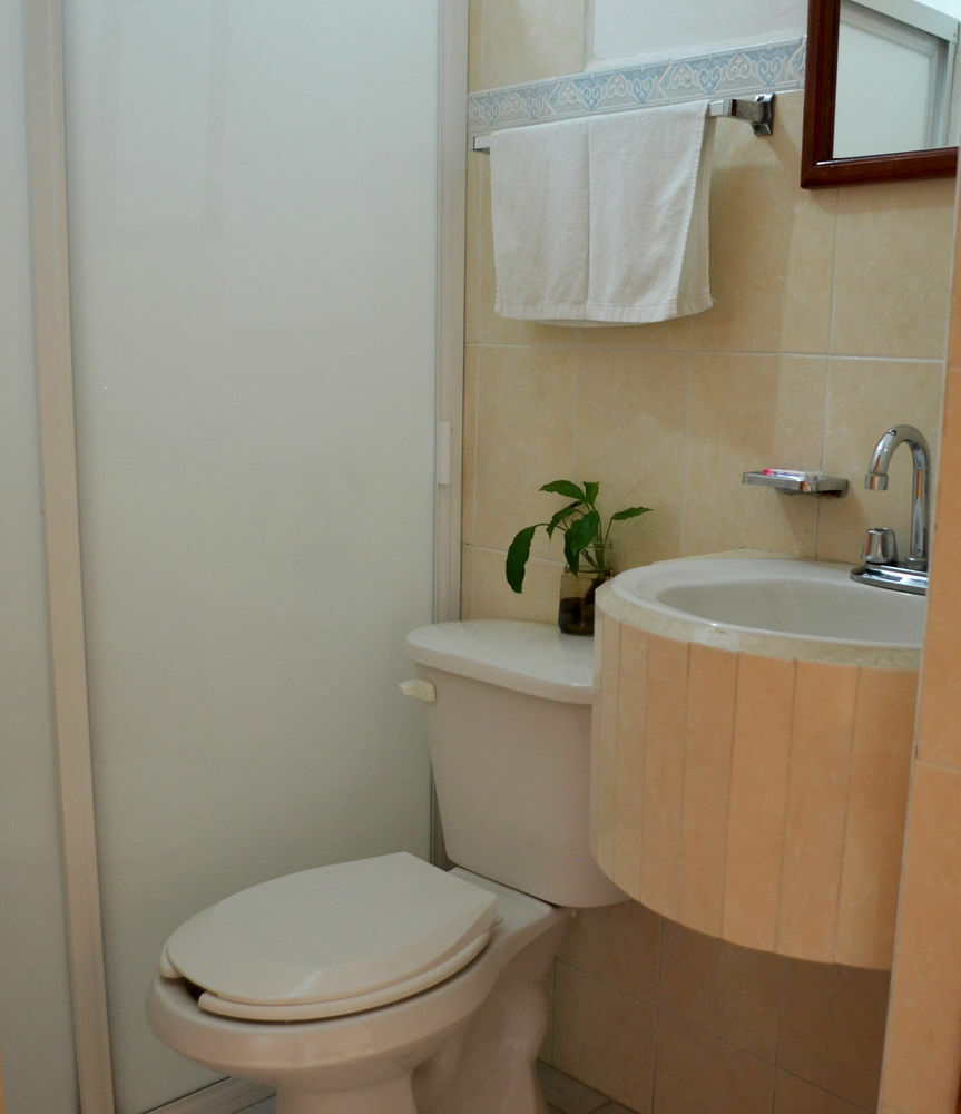 Hotel Posada Camelinas 파츠쿠아로 외부 사진